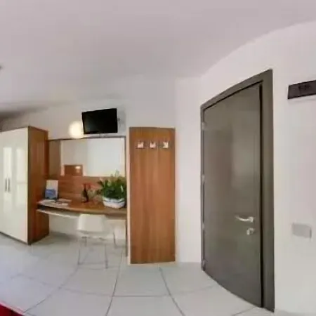 Отель Foglieri 3*