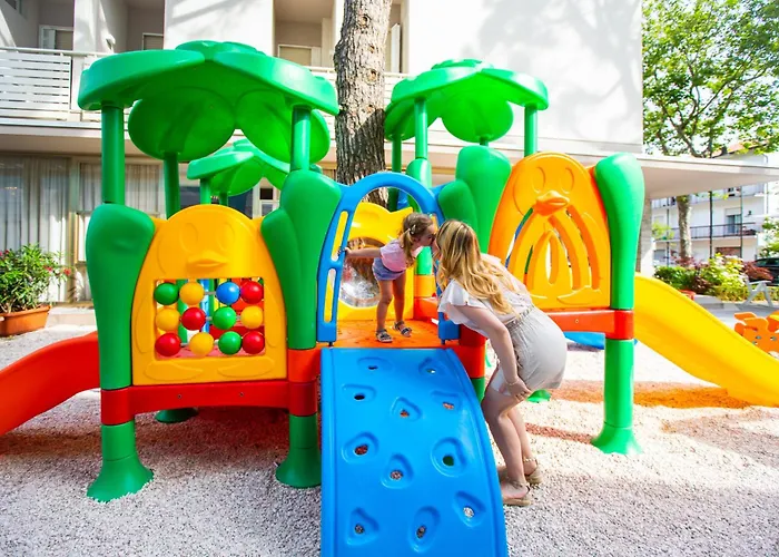 Foglieri Отель Чезенатико