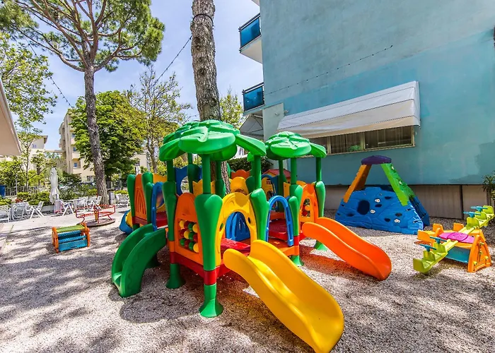 Foglieri 3* تْشيزيناتيكو